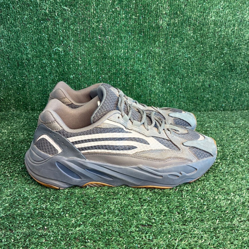 Adidas Yeezy Boost 700 V2 Tephra Mesh Suede Retro Athletic Sneaker Geode Mens 12